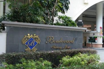 The  boulevard Apartment Fully Furnished 