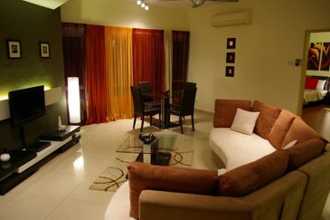 The  boulevard Apartment Fully Furnished 