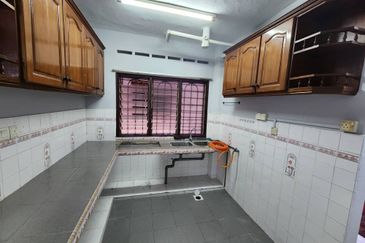 Subang Perdana Goodyear Court 8