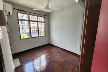 Subang Perdana Goodyear Court 8