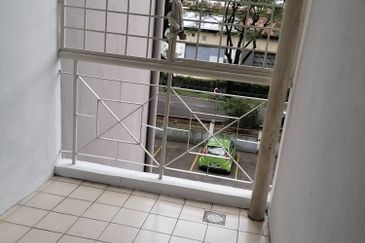 Apartment Subang Permai