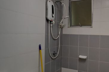 Seri Intan Apartments @ Setia Alam