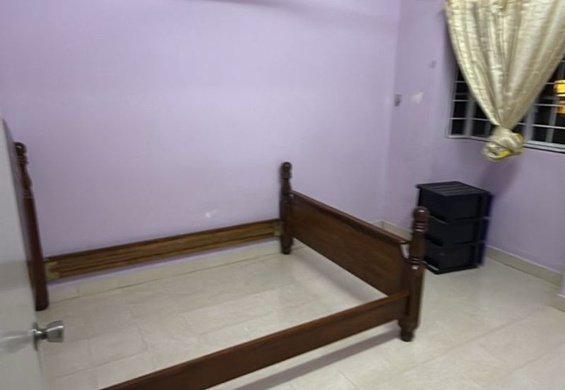 USJ 1 Double  Storey House  Partly Furnished Naer BrtStation