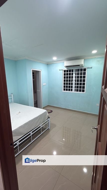 USJ 1 Double  Storey House  Partly Furnished Naer BrtStation, Selangor, USJ