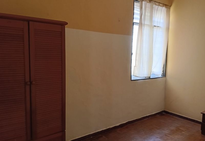 Pangsapuri Lagoon Perdana