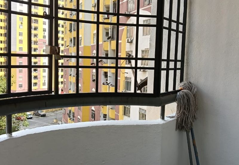 Pangsapuri Lagoon Perdana