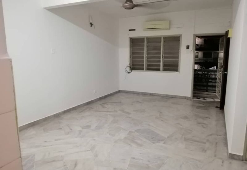 Subang Perdana Goodyear Court 7