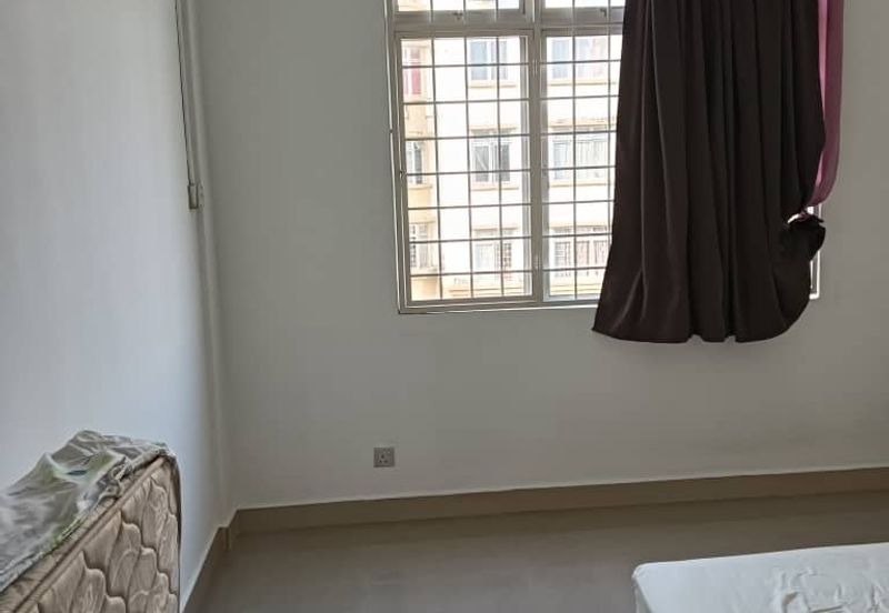 Subang Perdana Goodyear Court 7