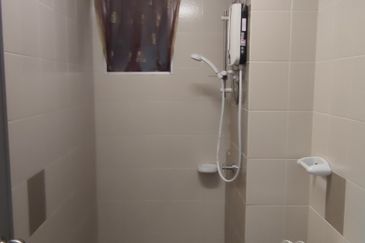 Seri Baiduri Apartments @ Setia Alam