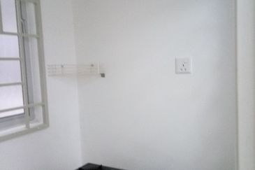 Seri Baiduri Apartments @ Setia Alam