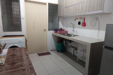 Seri Baiduri Apartments @ Setia Alam