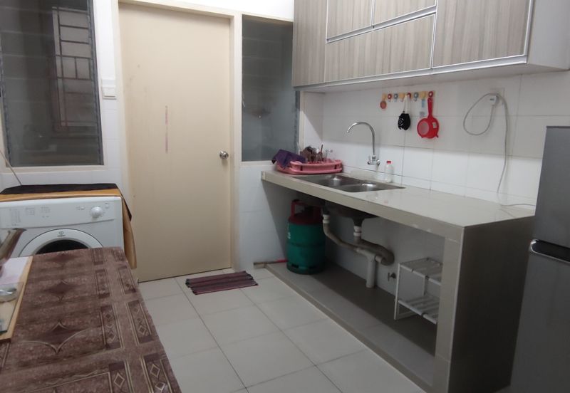 Seri Baiduri Apartments @ Setia Alam