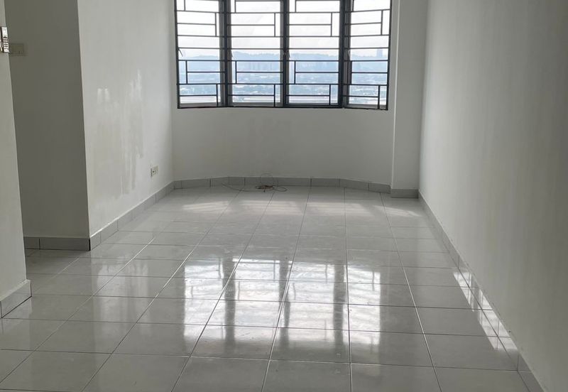 Main Place Residence