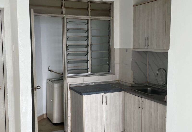 Main Place Residence