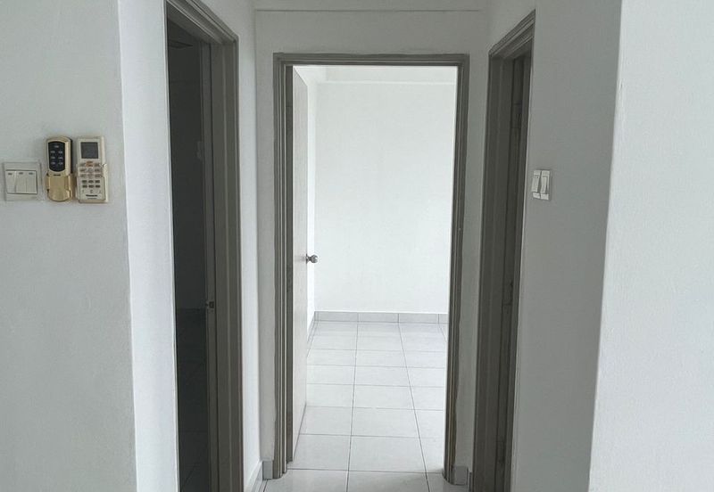 Main Place Residence