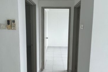 Main Place Residence