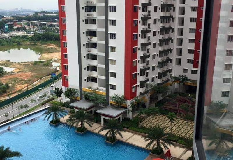 Main Place Residence