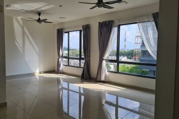 Paloma @ Tropicana Metropark