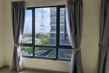 Paloma @ Tropicana Metropark