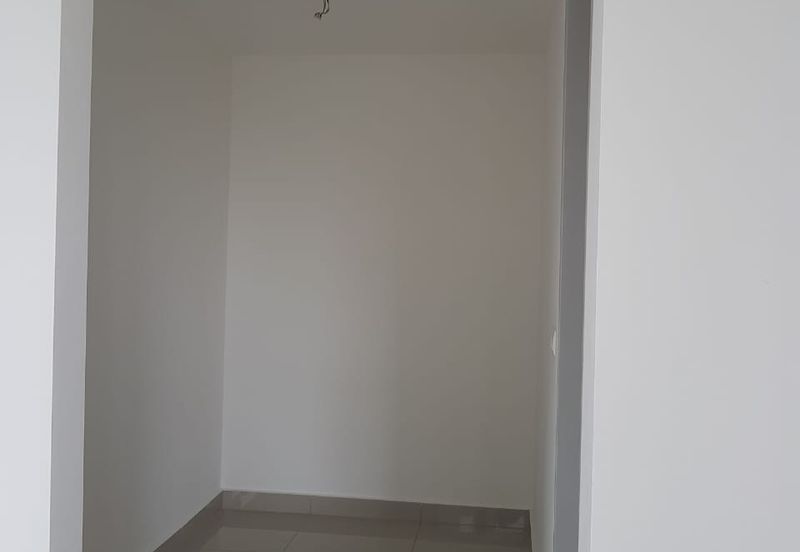 Paloma @ Tropicana Metropark