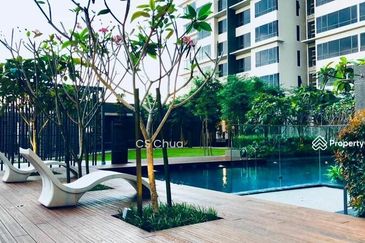 Paloma @ Tropicana Metropark