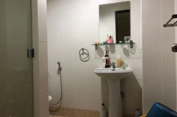 Taman Impian Indah (Paragon Heights)