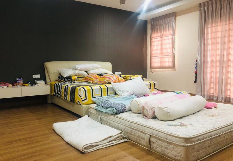 2 sty Super Link Landed House, 20X100