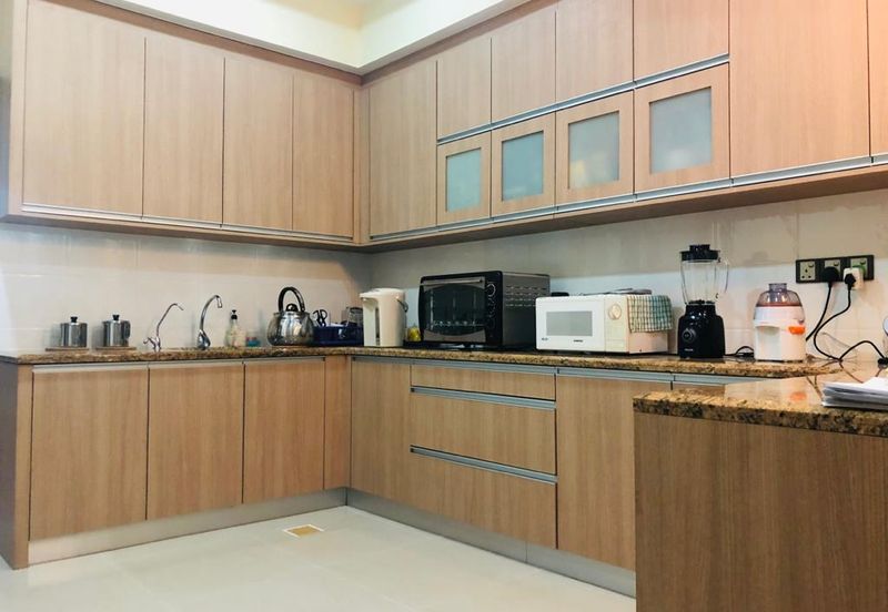 Paragon Height, Bukit Jalil, 3 sty landed  