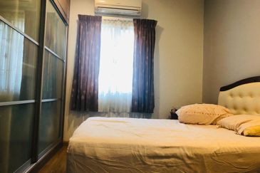 Paragon Height, Bukit Jalil, 3 sty landed  