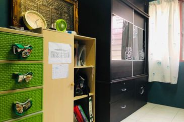 Bandar Nusaputra, 2 sty landed house, Modern Reno