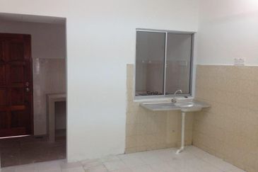 Taman Pinggiran Putra, Seri Kembangan