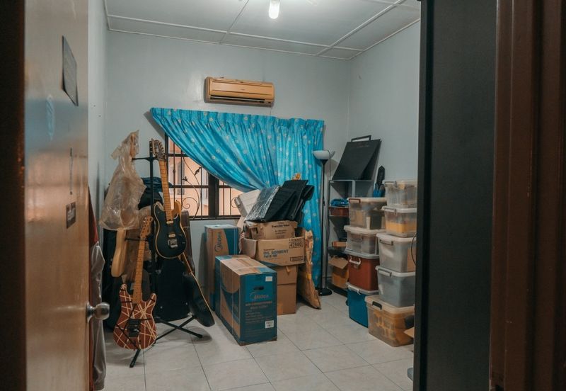 Bandar Nusaputra, Corner unit, Fully Renovated