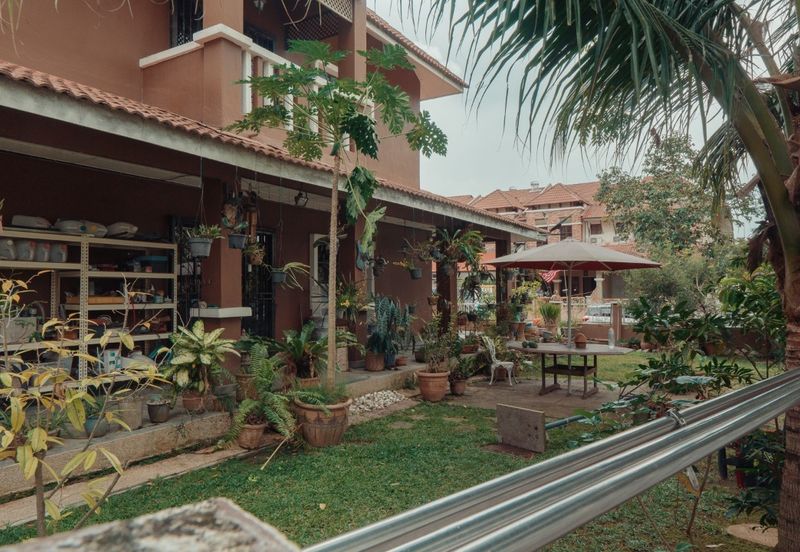 Bandar Nusaputra, Corner unit, Fully Renovated