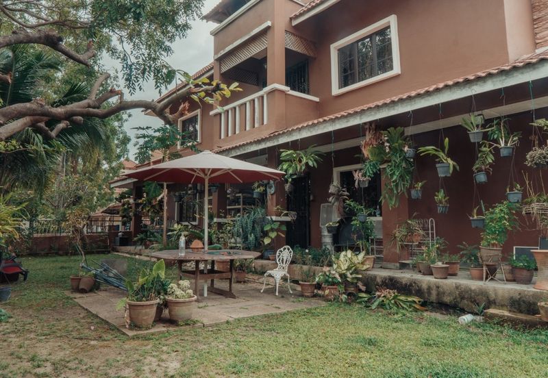 Bandar Nusaputra, Corner unit, Fully Renovated