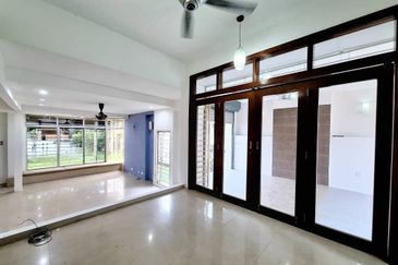 Taman Desa Taman Desa Kuala Lumpur Double Storey Semi Detached Modern Renovation Strategic Location