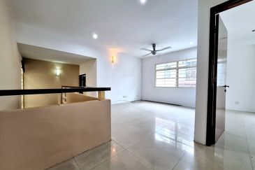 Taman Desa Taman Desa Kuala Lumpur Double Storey Semi Detached Modern Renovation Strategic Location
