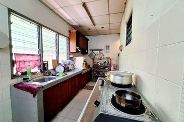 Jalan Bandar Kinrara 5