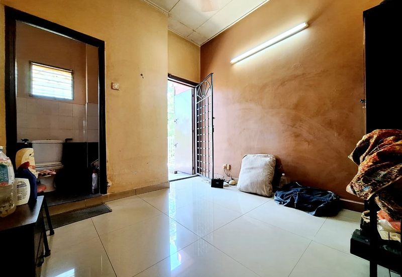 Jalan Bandar Kinrara 5