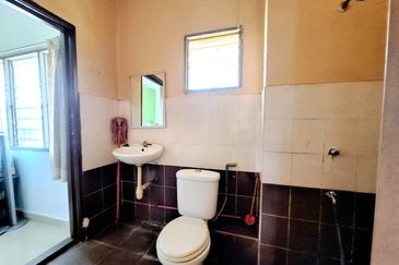 Jalan Bandar Kinrara 5