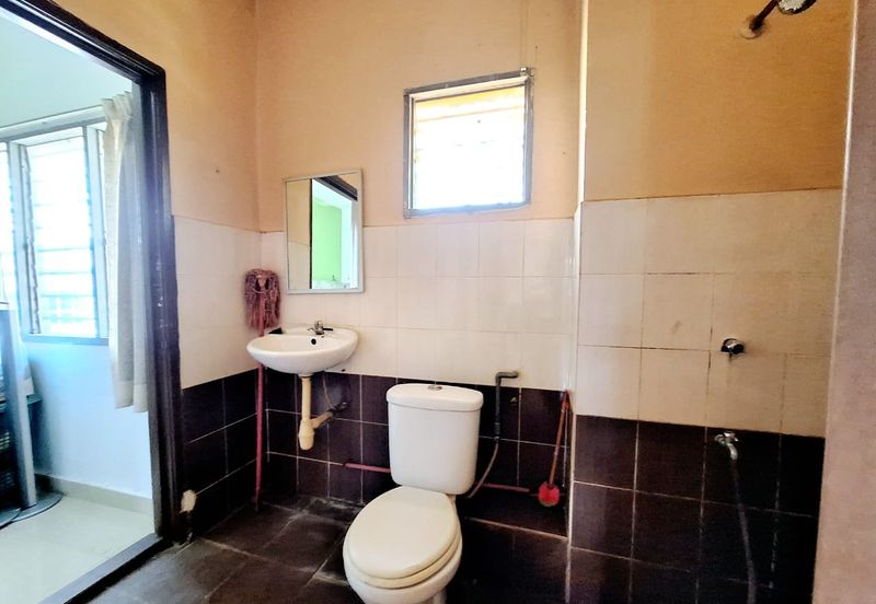 Jalan Bandar Kinrara 5