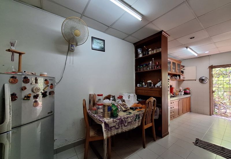 Jalan Bandar Kinrara 5