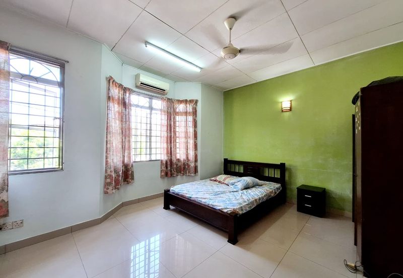 Jalan Bandar Kinrara 5