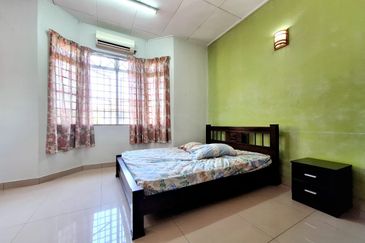 Jalan Bandar Kinrara 5