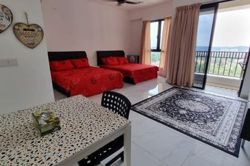 Equine Residence @ Equine Park