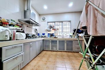 Pusat Bandar Putra Permai