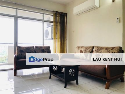 University Tower Petaling Jaya Selangor Walking to UM PPUM Urgent Sale Good for Investment or Own Stay Well Kept Unit Below Value , Selangor, Petaling Jaya