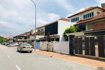 Taman Impian Indah (Paragon Heights)