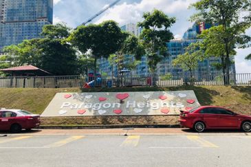 Taman Impian Indah (Paragon Heights)