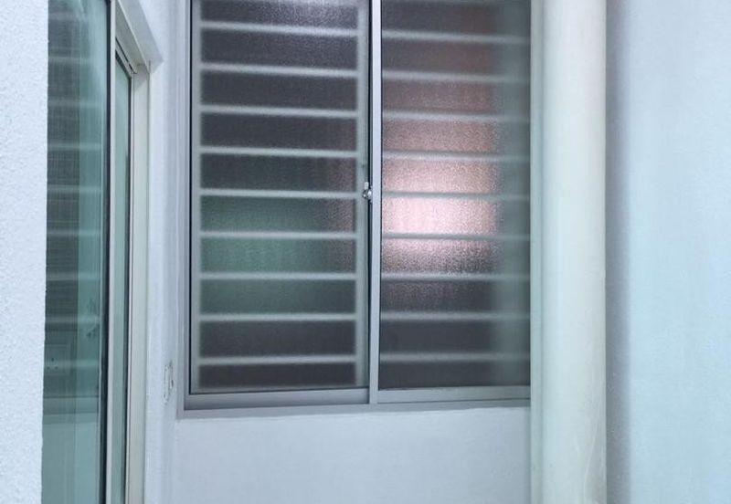 La Thea Residences @ 16 Sierra