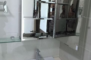 La Thea Residences @ 16 Sierra